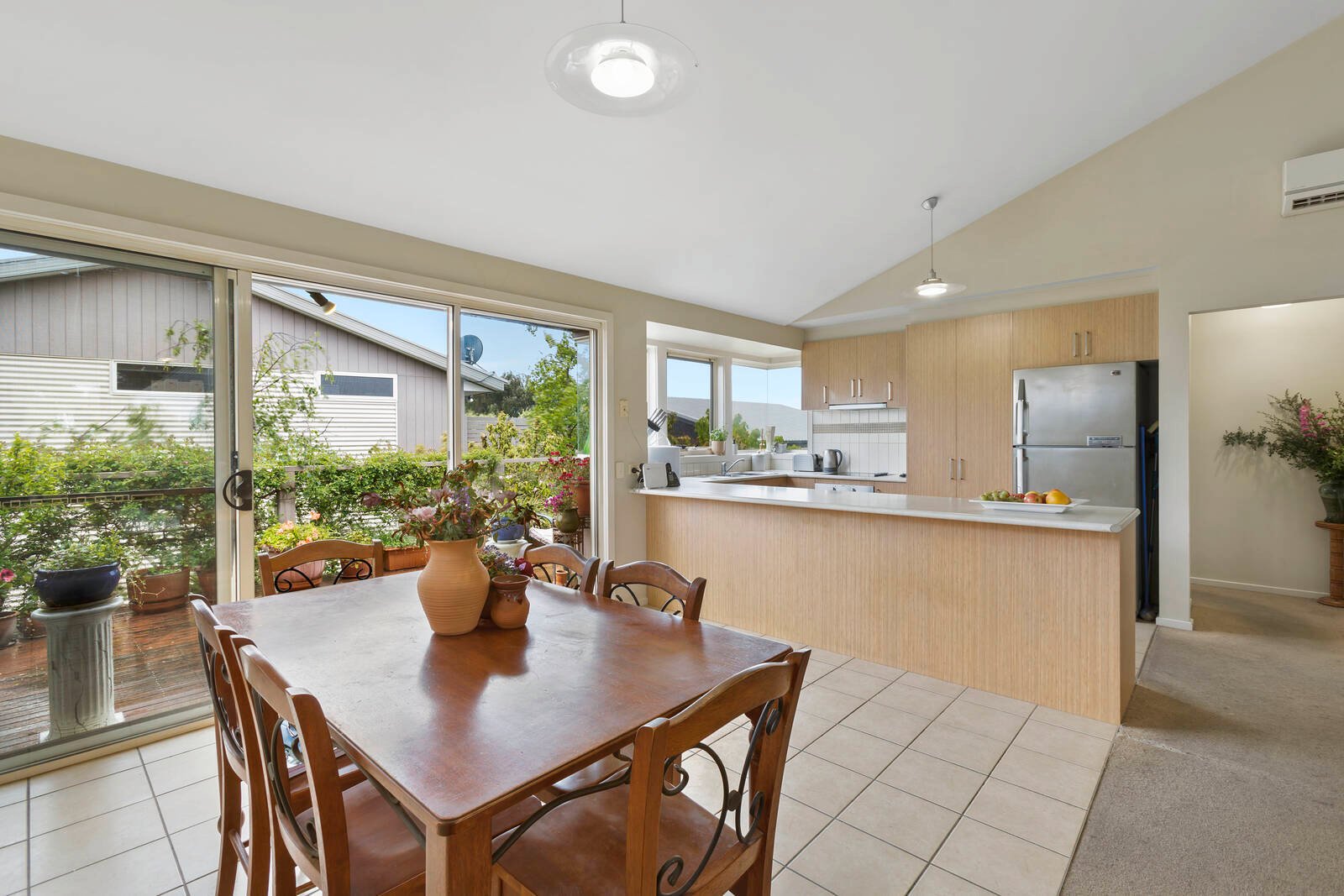 Property Gallery Thumbnail 11