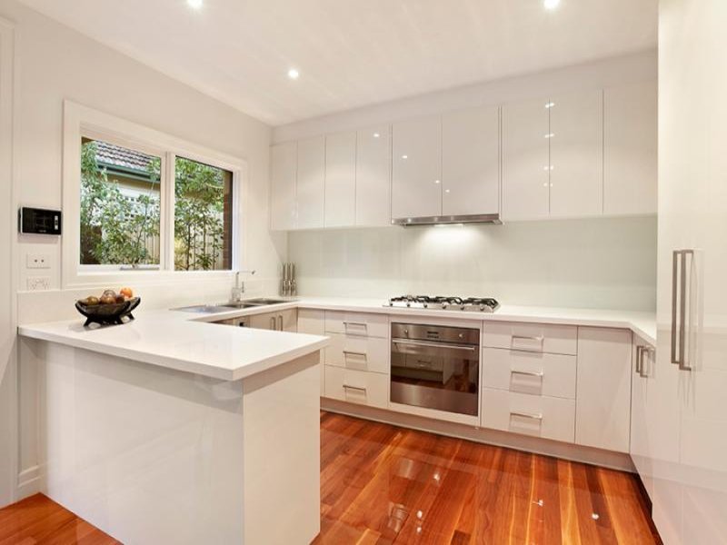 39 Everton Grove, Surrey Hills image 5