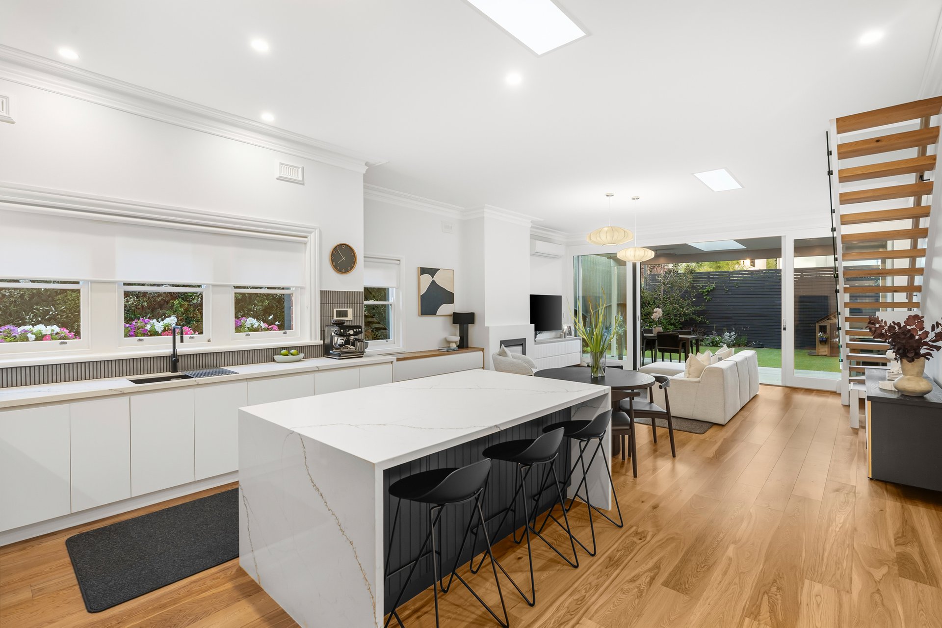 39 Foam Street, Elwood, VIC 3184