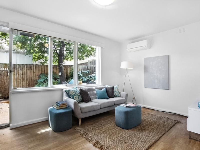 3/9 Foam Street, Elwood image 4