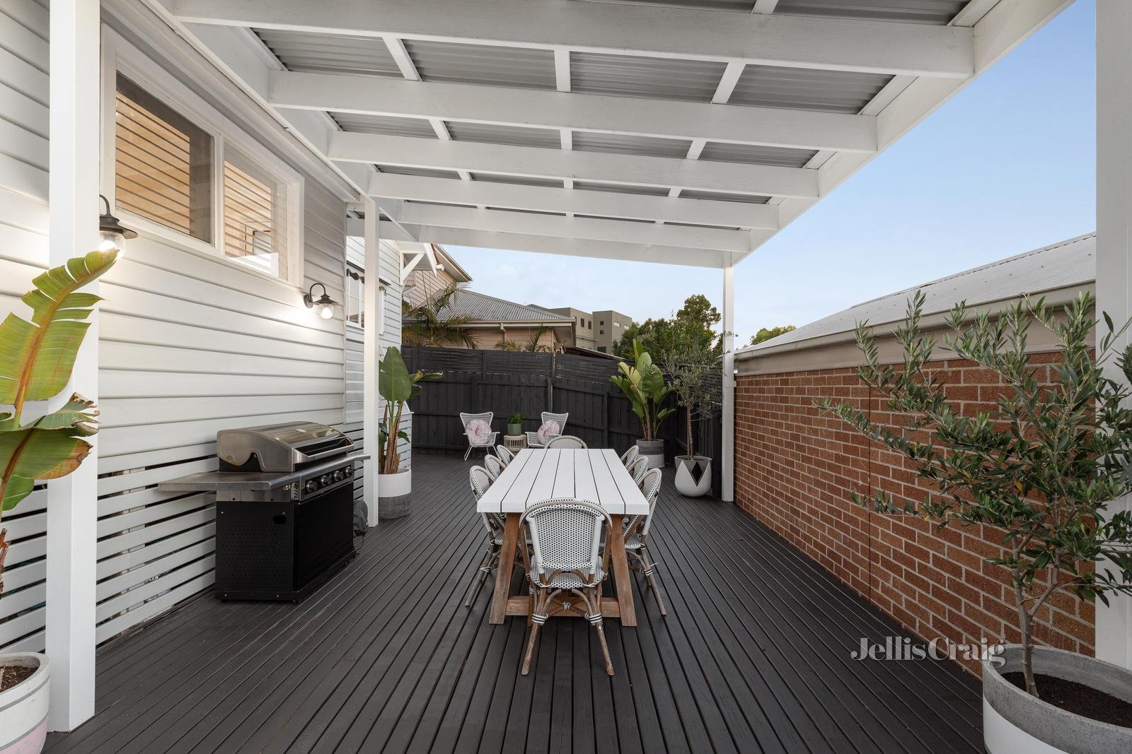 3/9 Gladstone Road, Briar Hill image 14