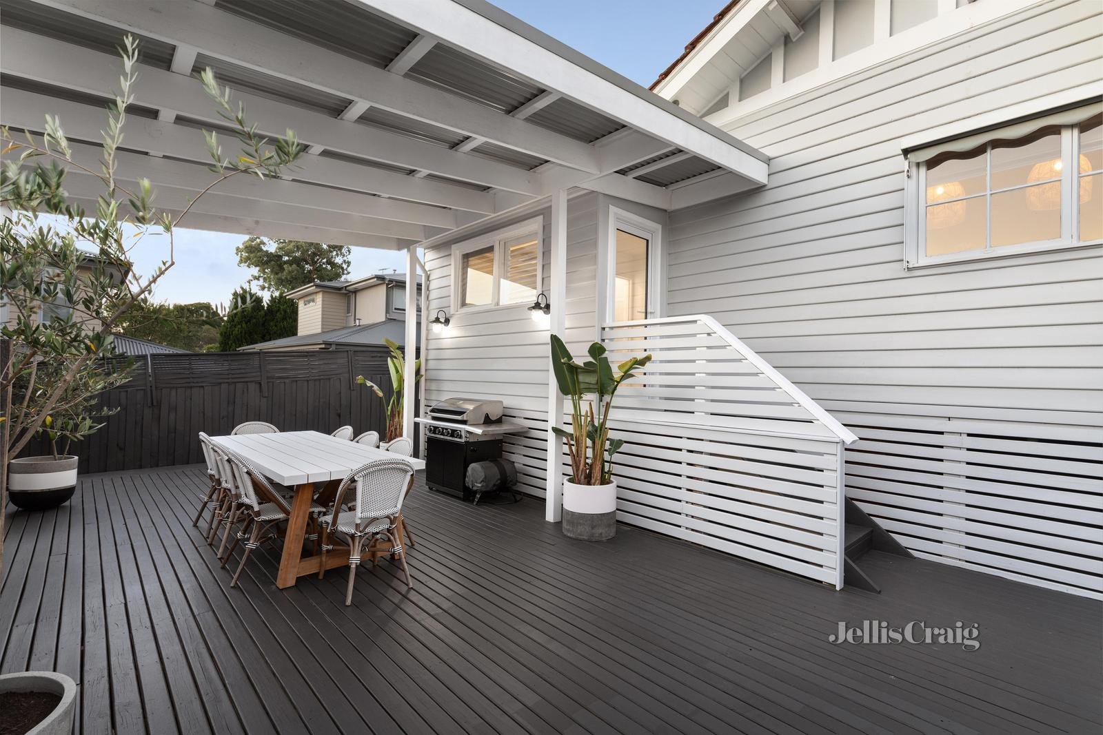 3/9 Gladstone Road, Briar Hill image 15