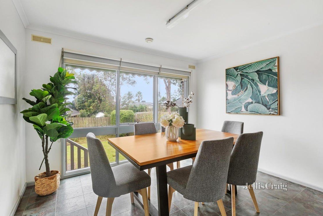 39 Golden Grove, Glen&nbsp;Waverley image 4