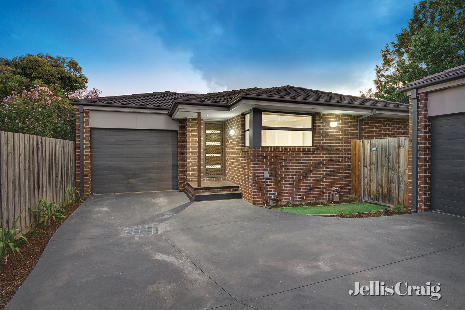 3/9 Graham Avenue, Kilsyth image 1