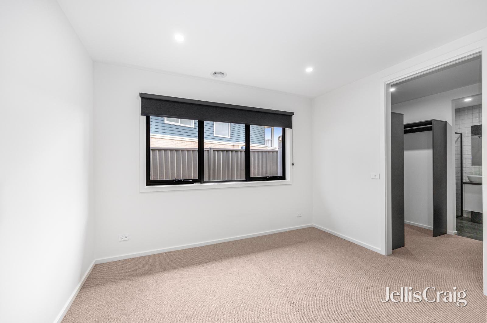 39 Grainger Parade, Lucas image 3