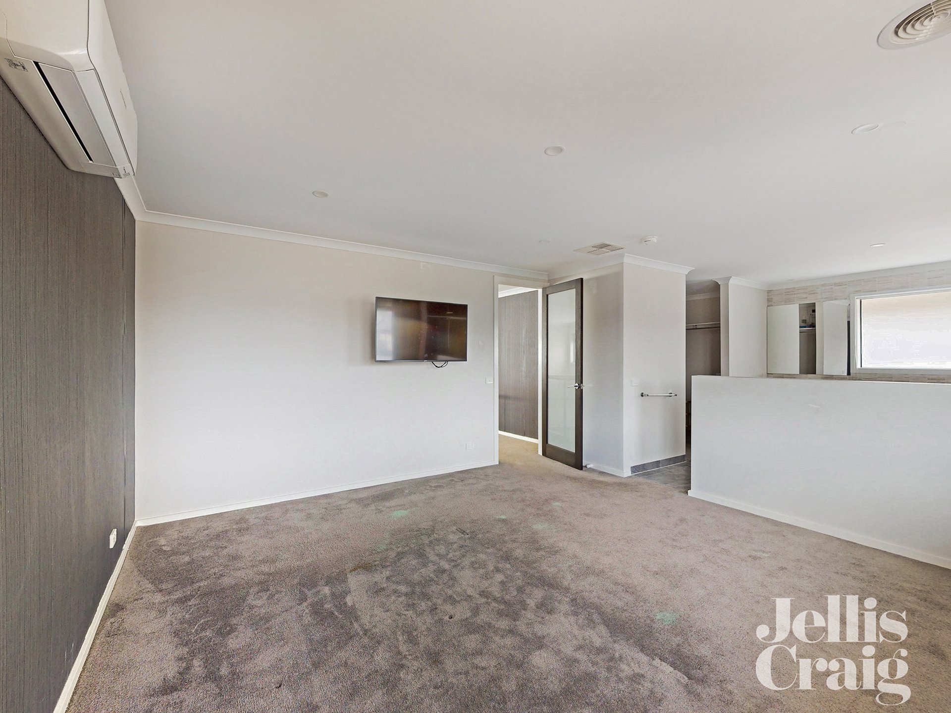 39 Haven Crescent, Ascot Vale image 5