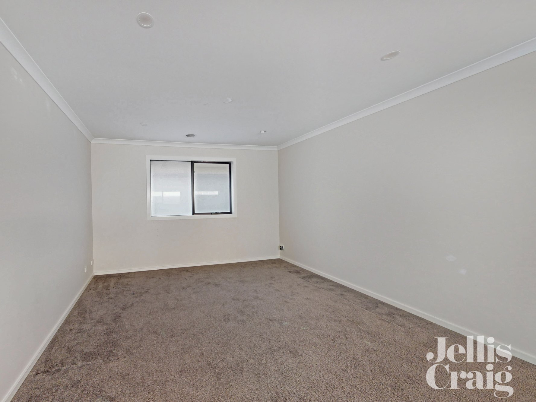 39 Haven Crescent, Ascot Vale image 11
