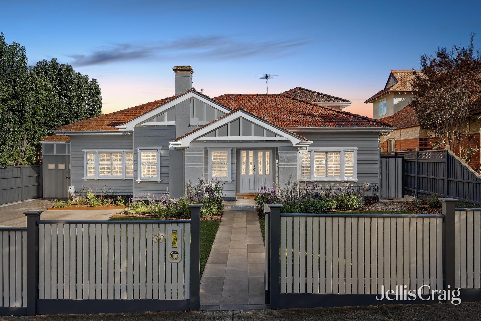 39 Hedderwick Street, Essendon image 1