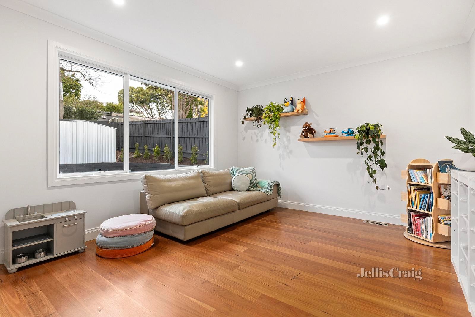 39 Highton Street, Ringwood East image 9