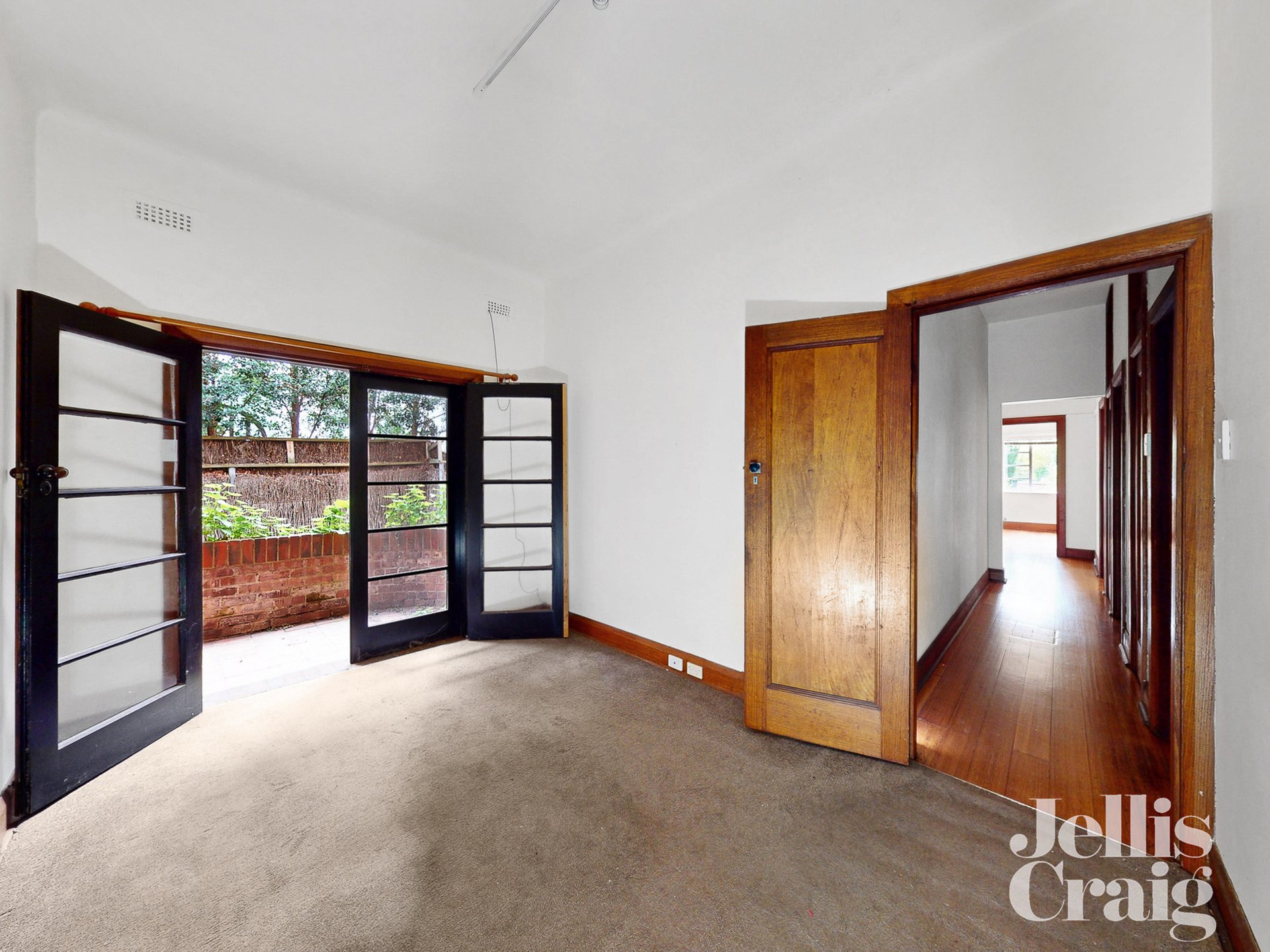 3/9 Homebush Crescent, Hawthorn East image 7