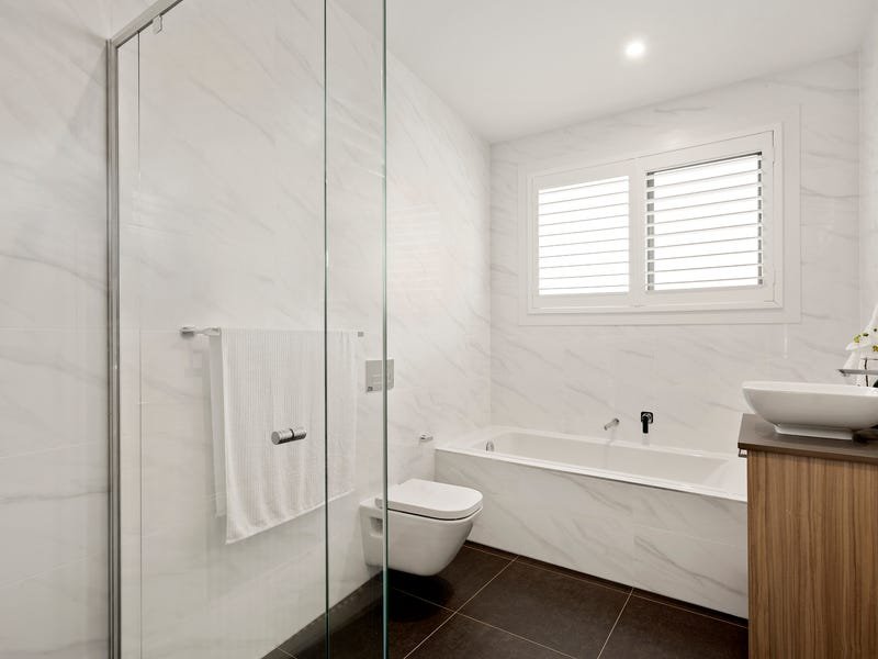 Property Gallery Thumbnail 7