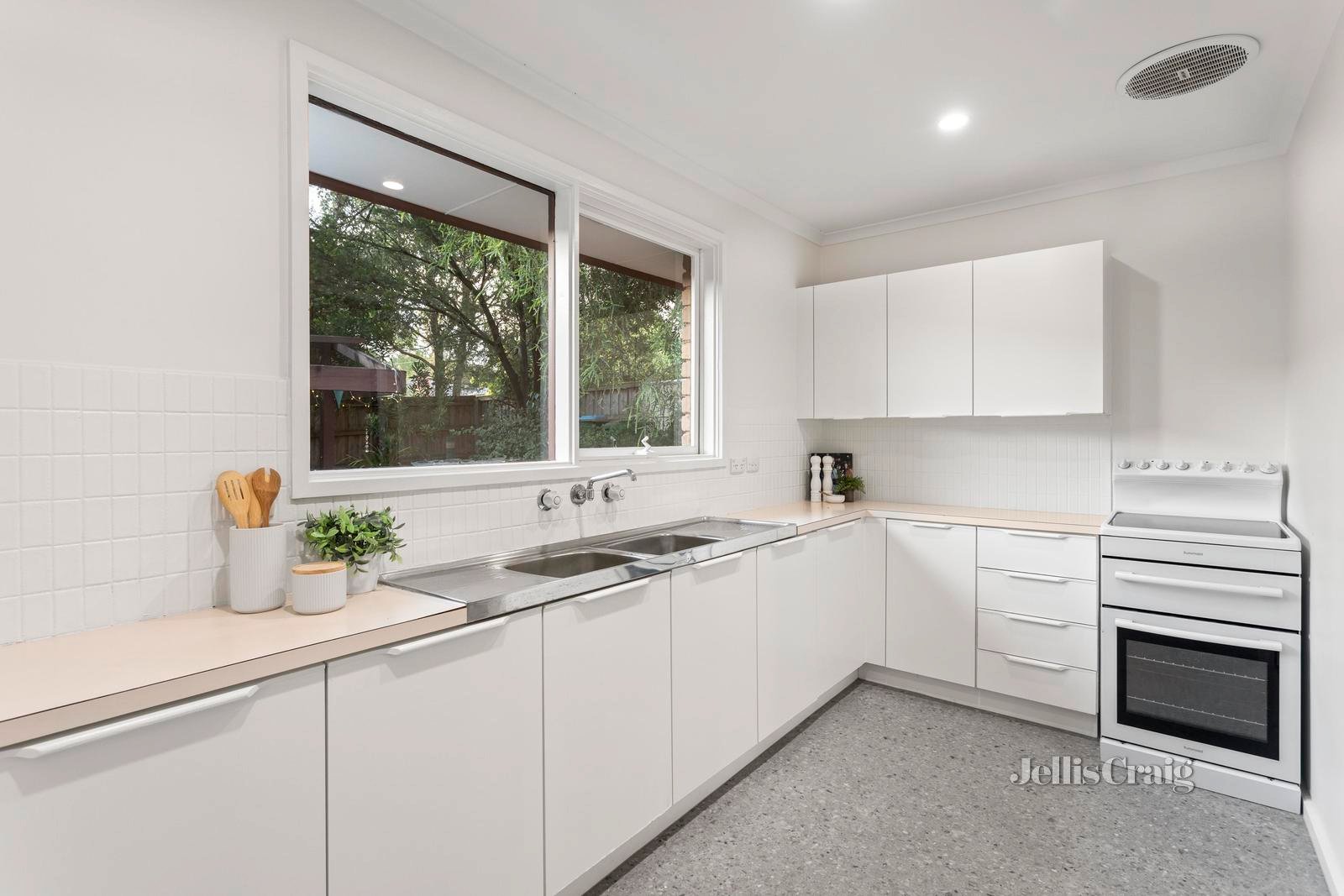 3/9 Kennedy Avenue, Ringwood image 5