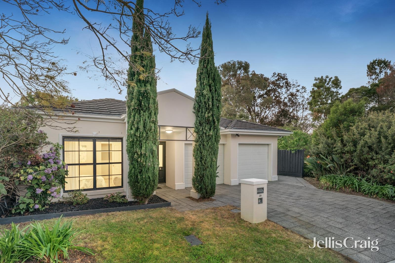 39 Kurrajong Way, Blackburn North image 1