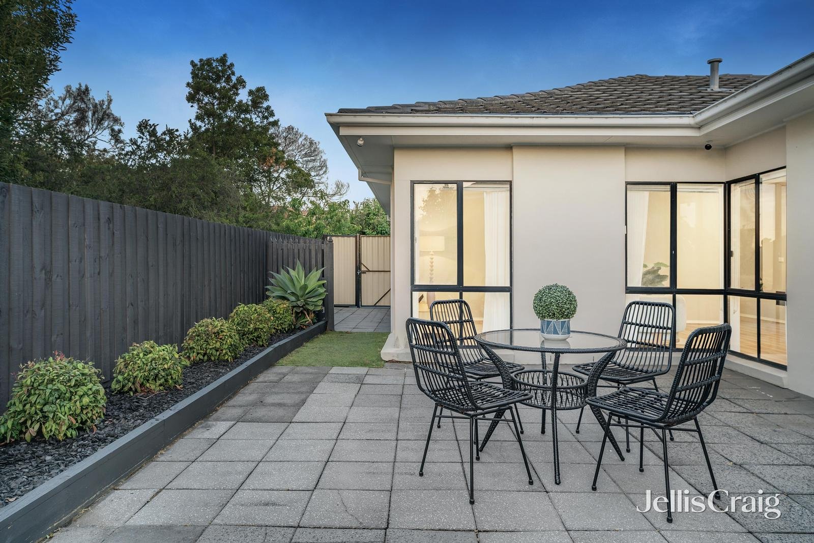 39 Kurrajong Way, Blackburn North image 11