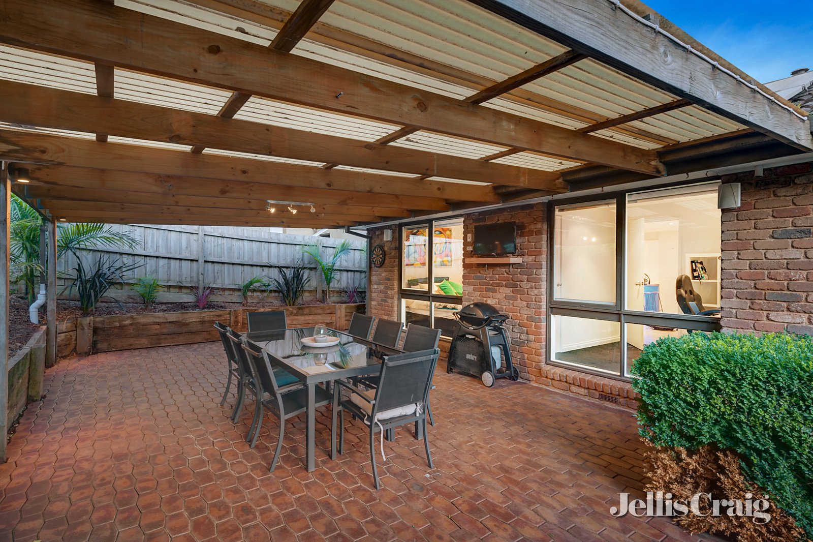 39 Landscape Drive, Mooroolbark image 9