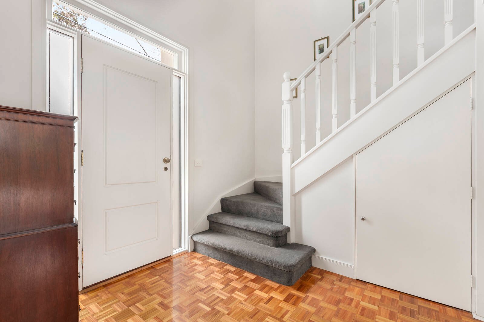 Property Gallery Thumbnail 6