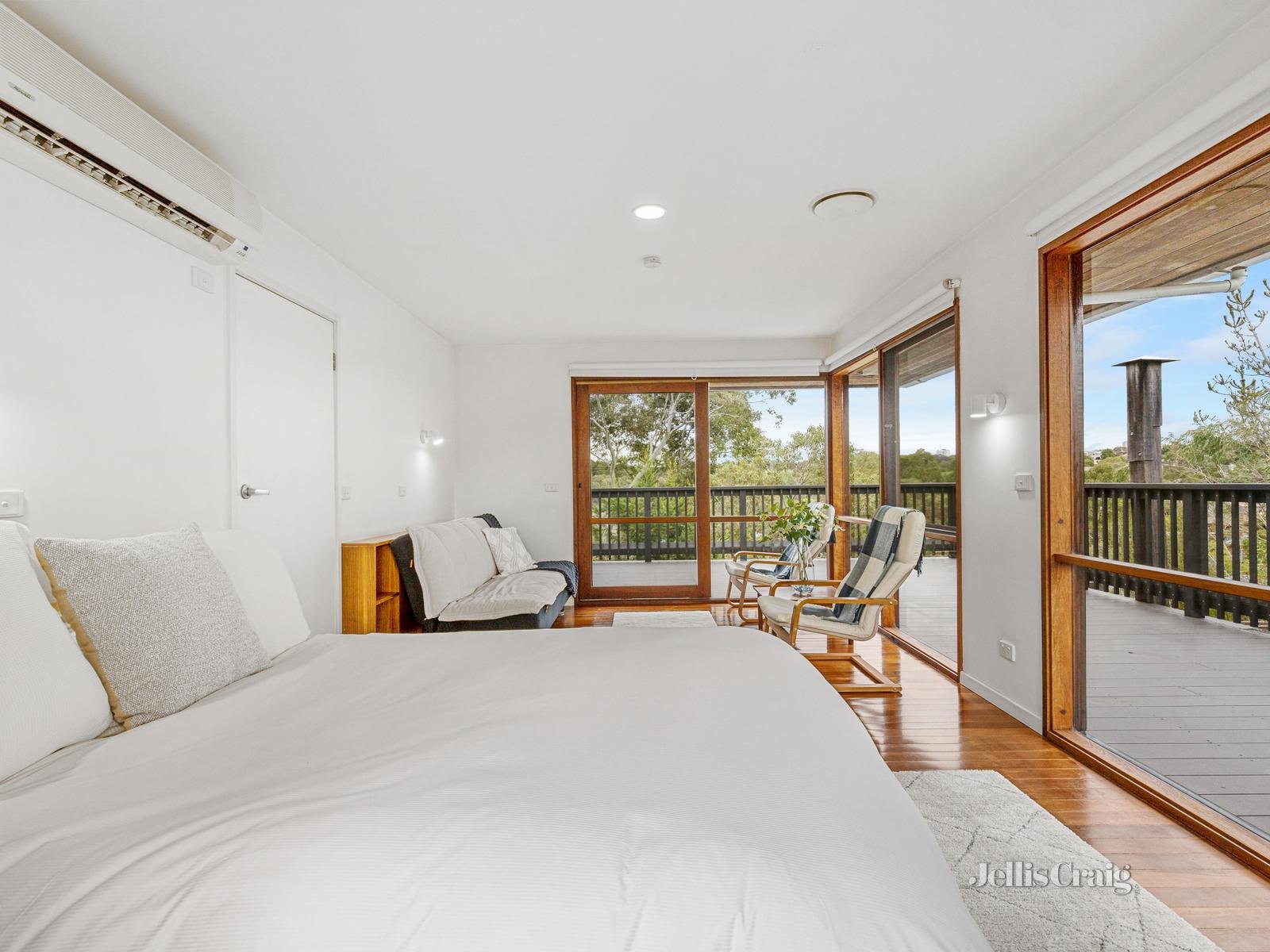 39 Lawanna Drive, Templestowe image 6