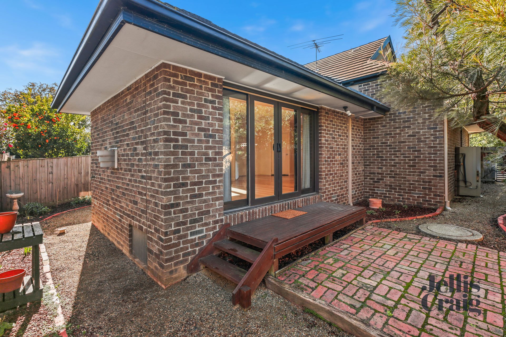 3/9 Louise Court, Glen Waverley image 7