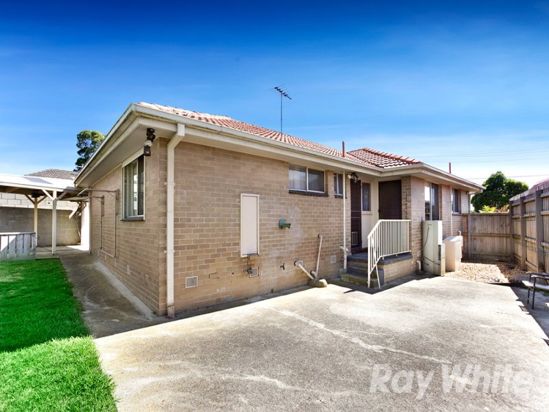 39 Madison Avenue, Dandenong North image 9