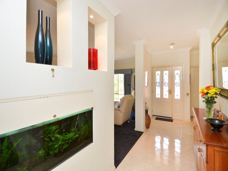 39 Middleton Drive, Bannockburn image 7