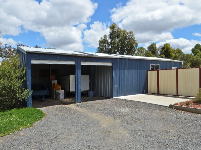 39 Middleton Drive, Bannockburn image 18