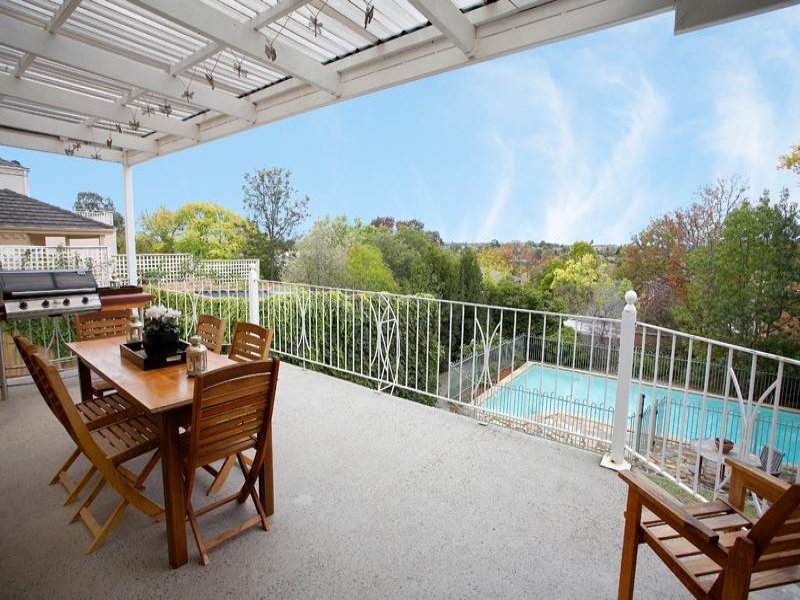 39 Mountain View Road, Balwyn North image 6