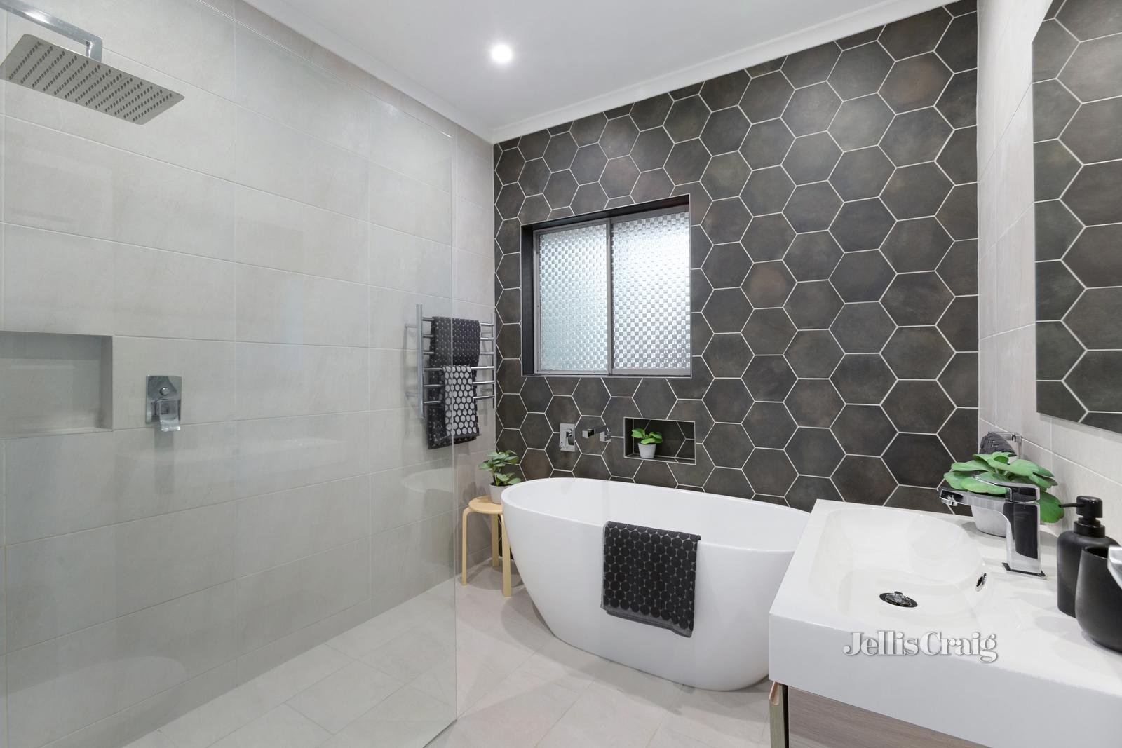 39 Naughton Grove, Blackburn image 8