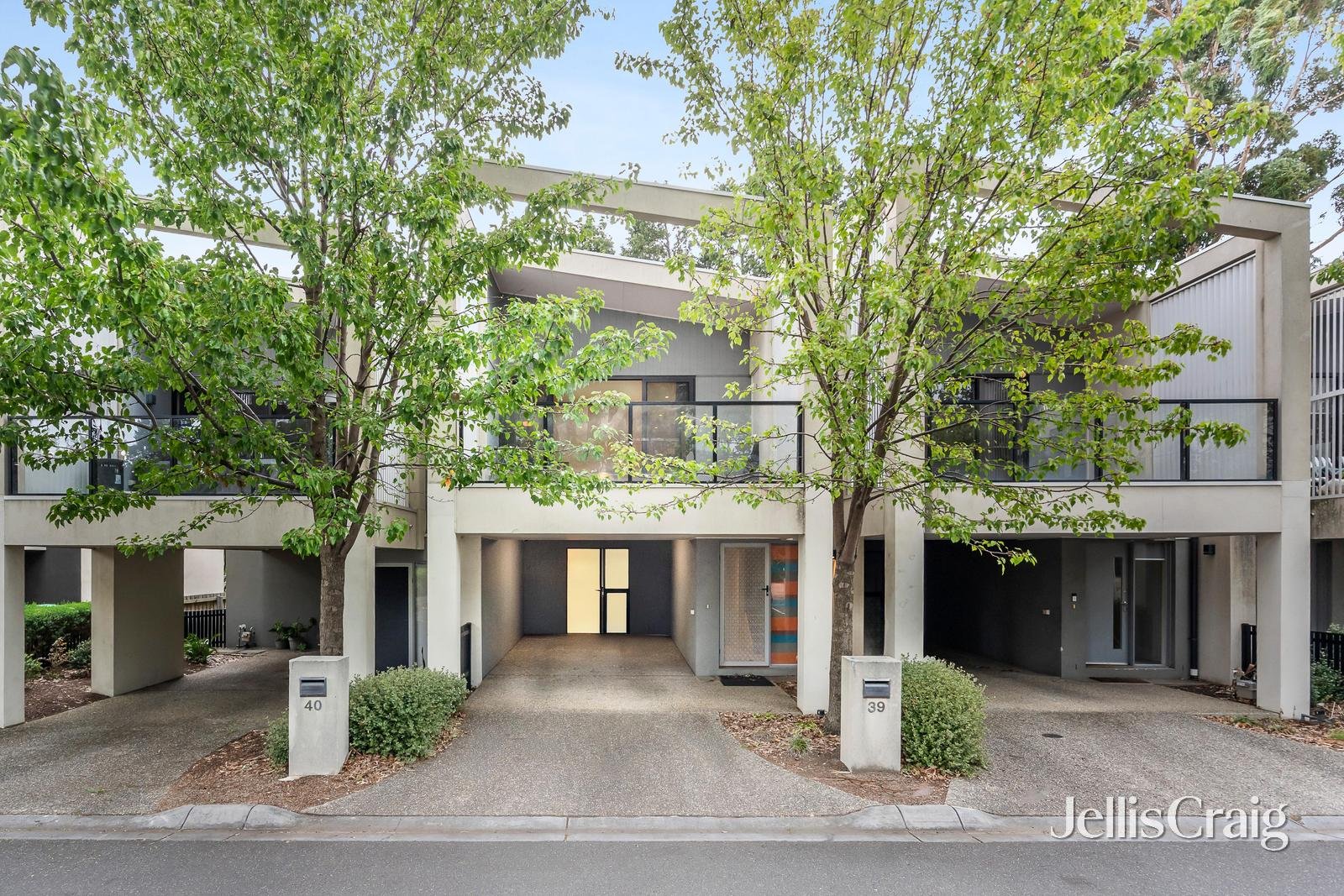 39 Oak Terrace, Wheelers&nbsp;Hill image 1