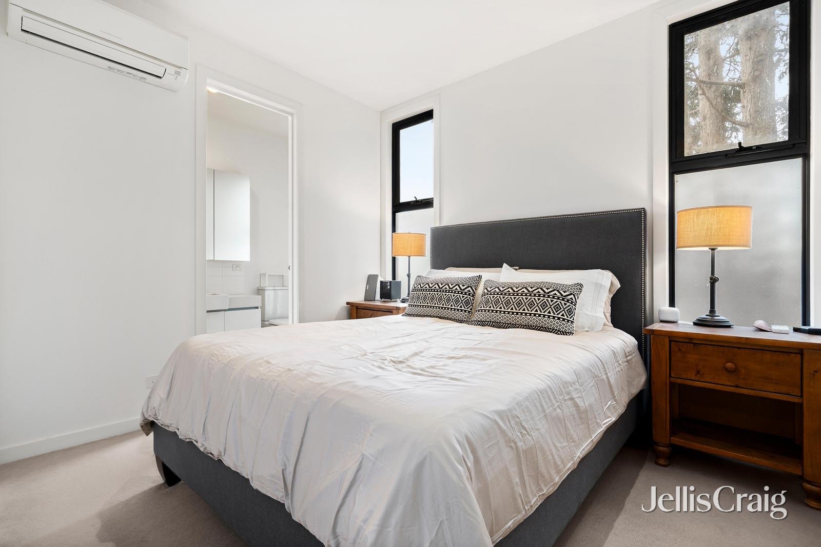 39 Oak Terrace, Wheelers&nbsp;Hill image 6