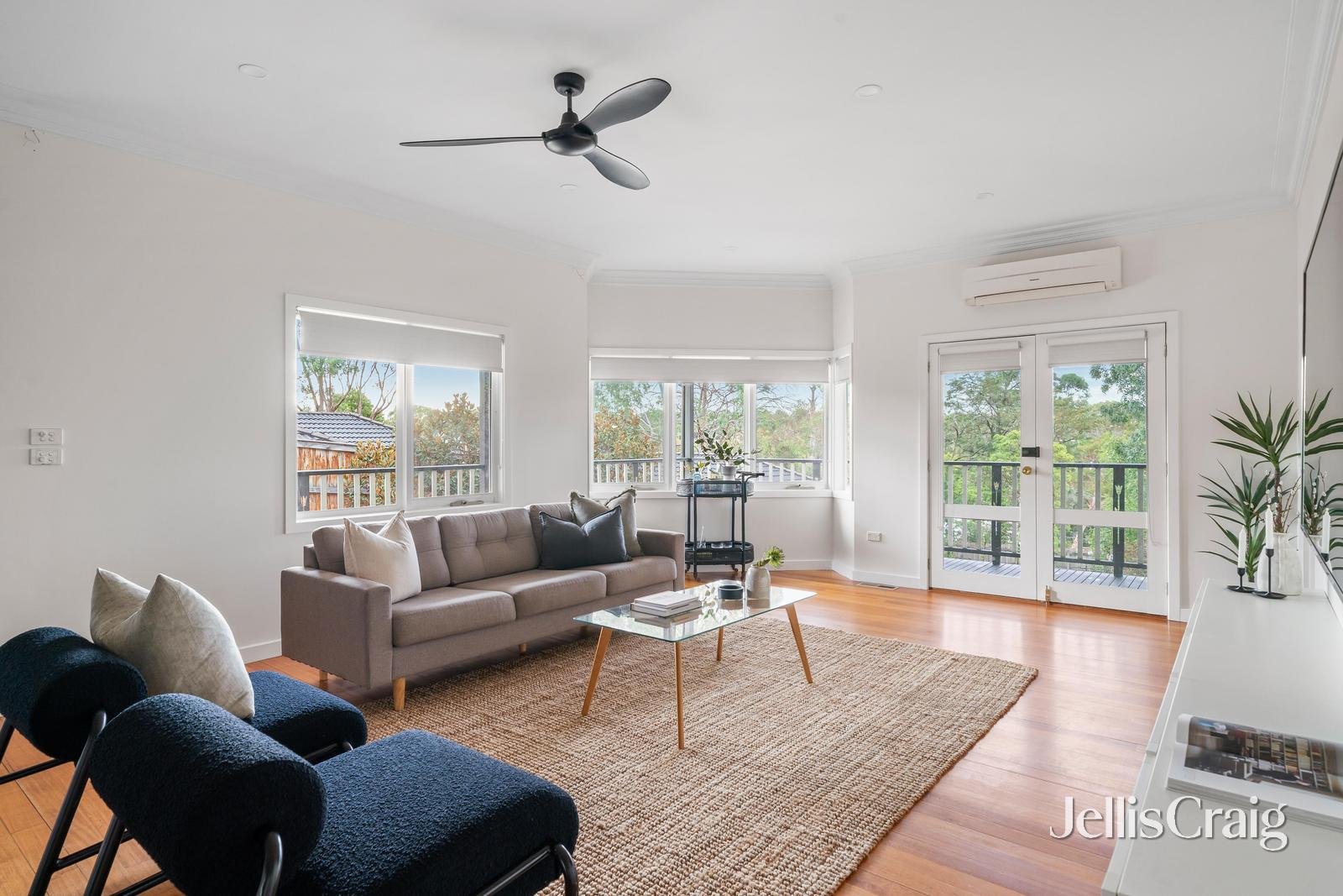 39 Scotland Avenue, Greensborough image 3