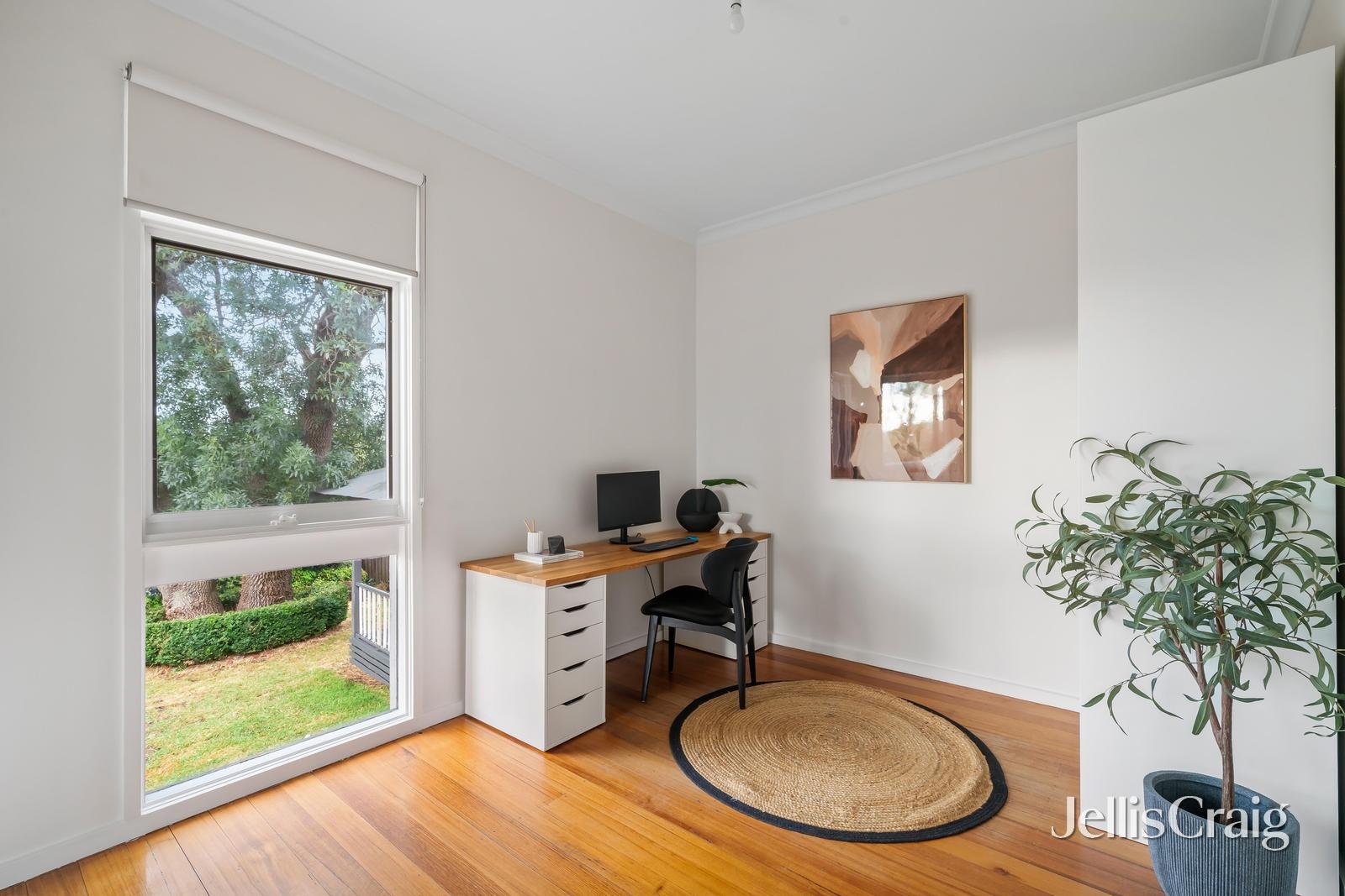 39 Scotland Avenue, Greensborough image 16