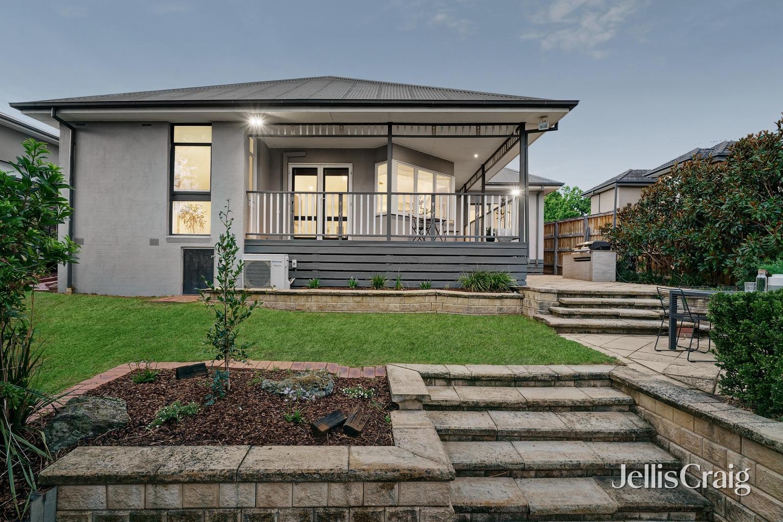 39 Scotland Avenue, Greensborough image 19
