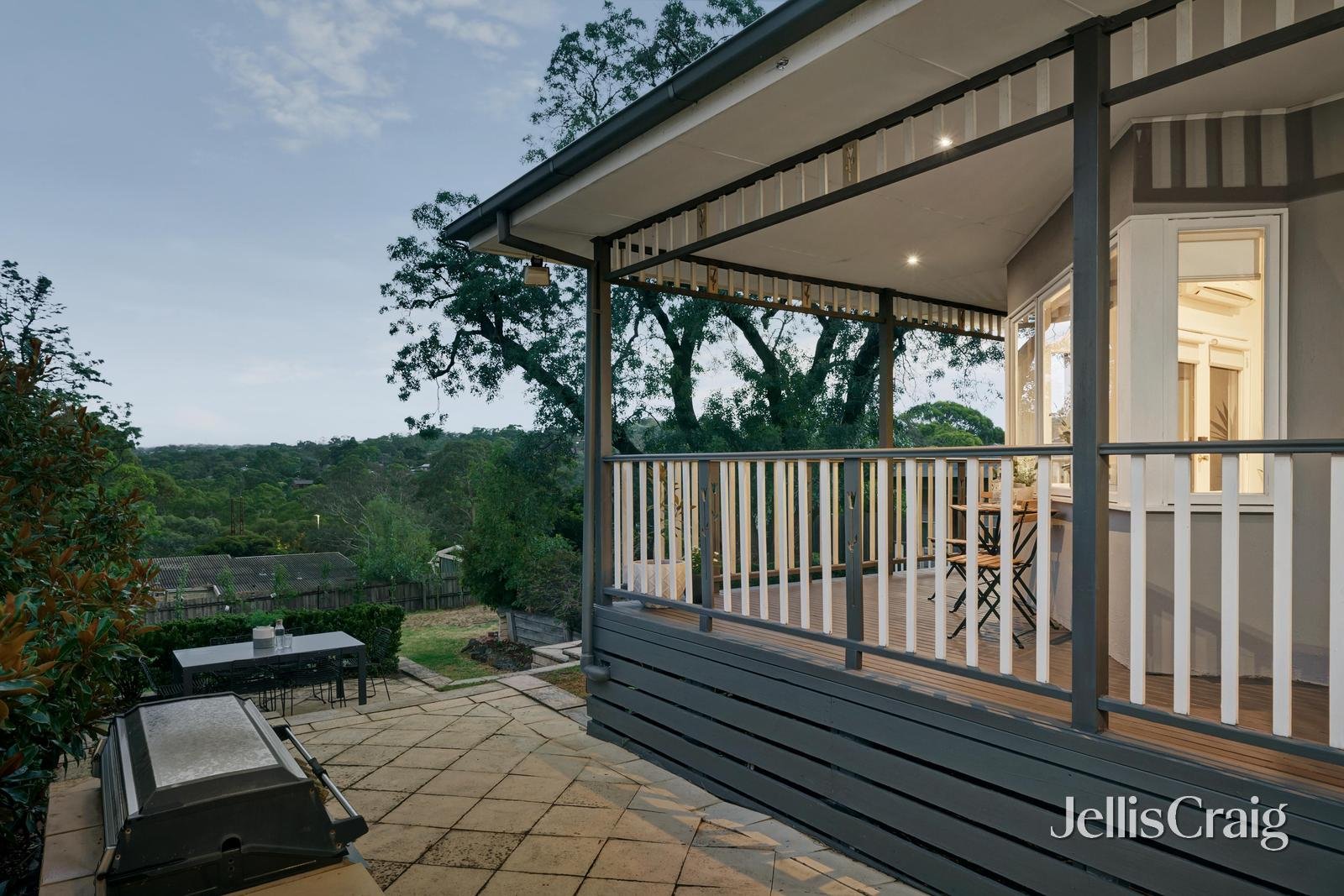 39 Scotland Avenue, Greensborough image 20