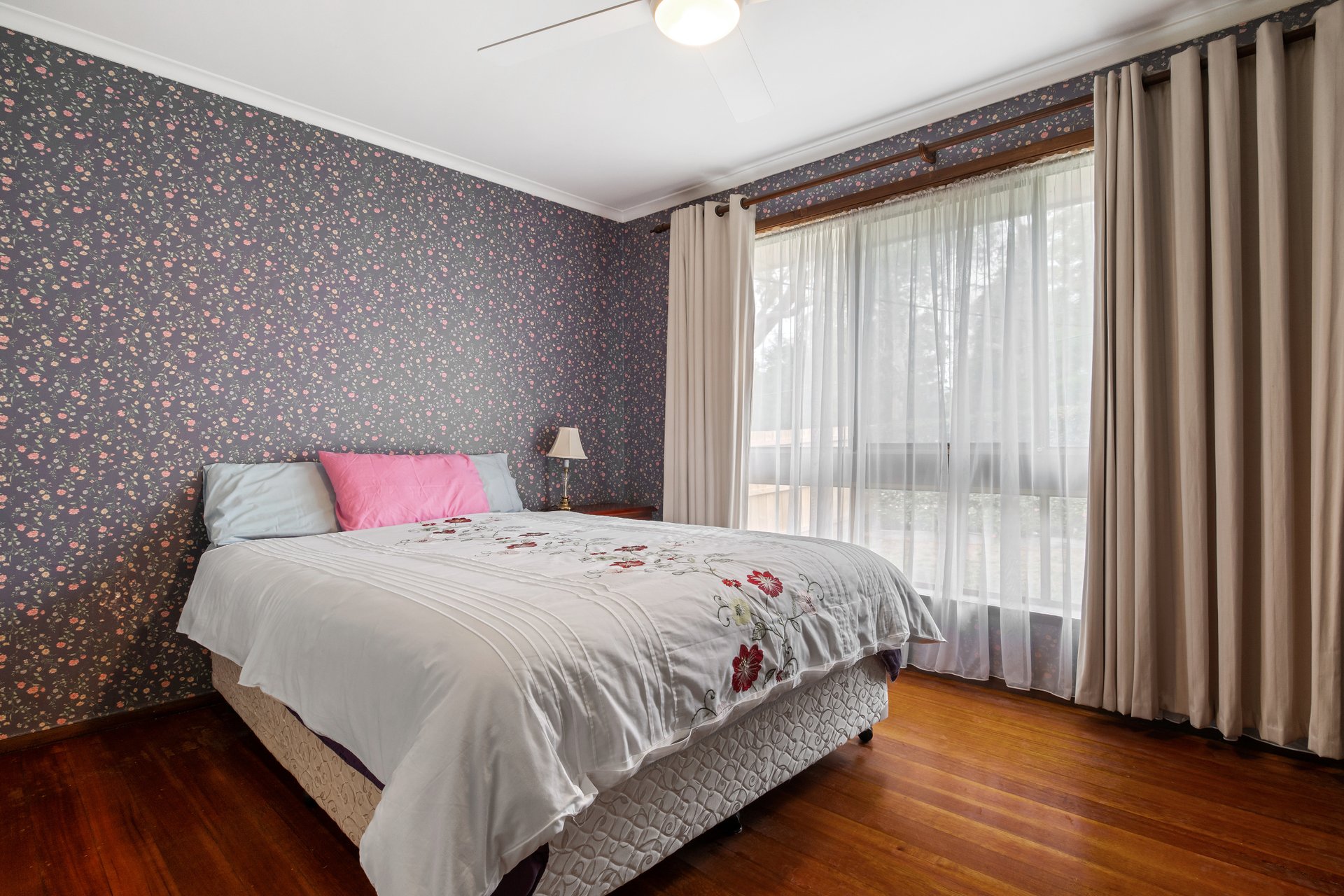 39 Smith Avenue, Croydon image 5