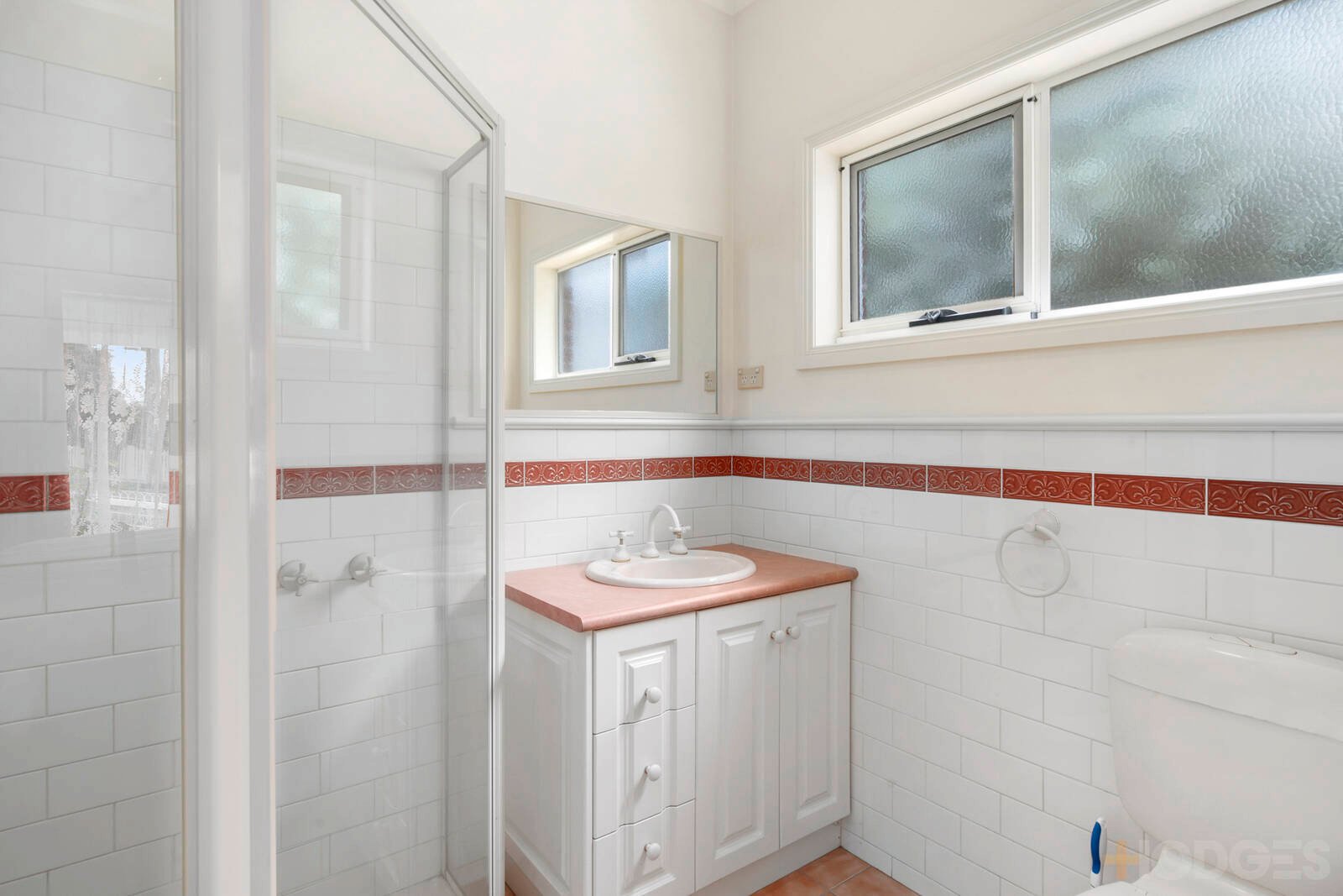 39 St Albans Road East Geelong