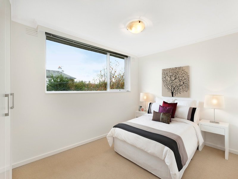 3/9 Tiuna Grove, Elwood image 5