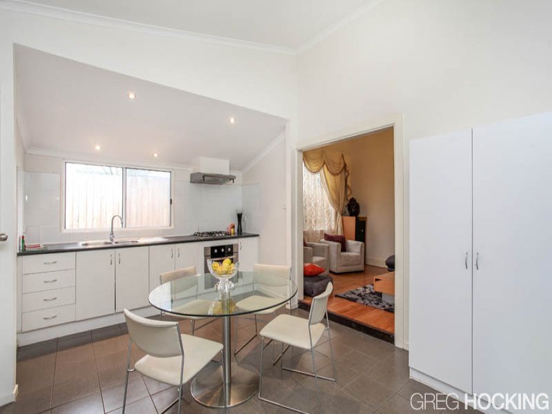 39 Twyford Street, Williamstown image 3