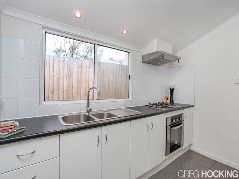 39 Twyford Street, Williamstown image 8