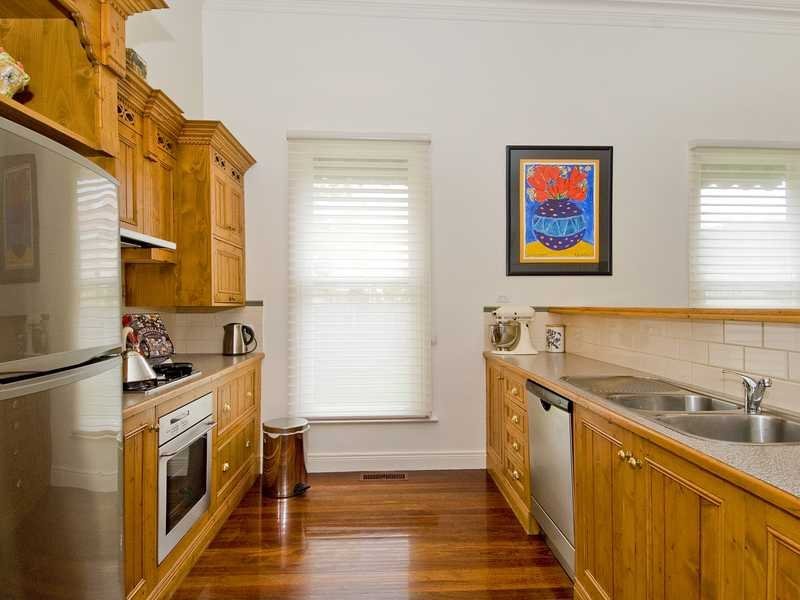 39 Villamanta Street, Geelong West image 2