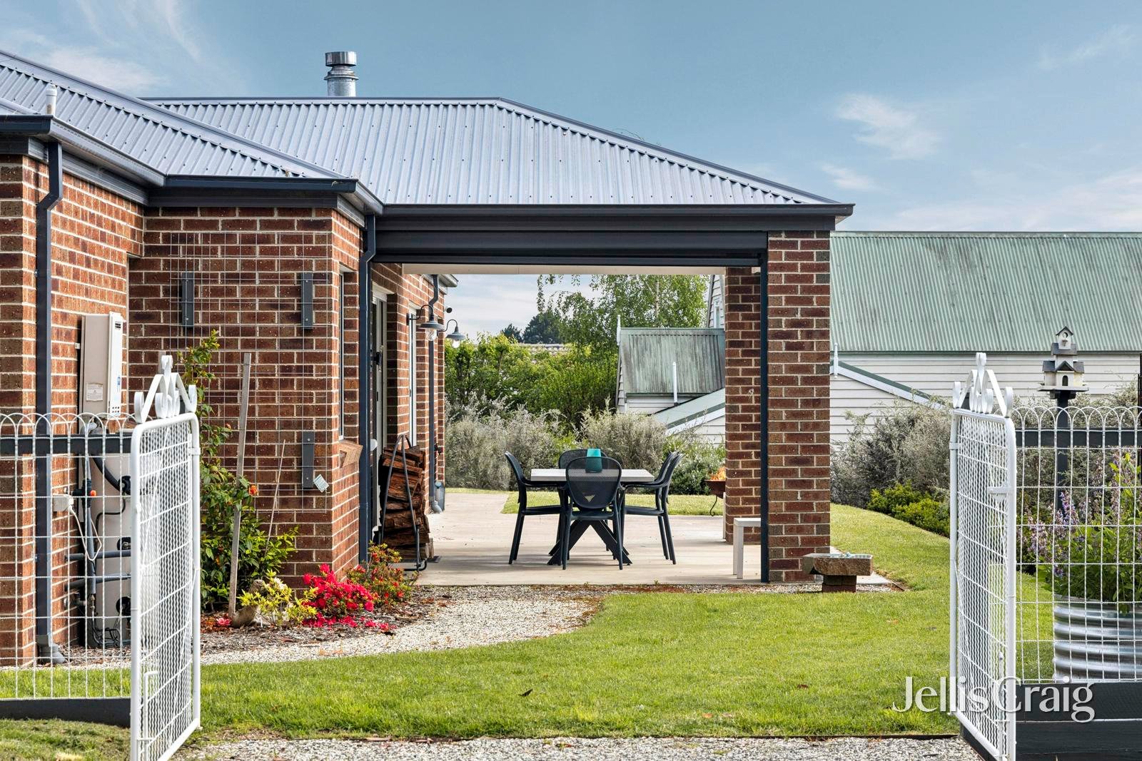 39 Washington Lane, Woodend image 10