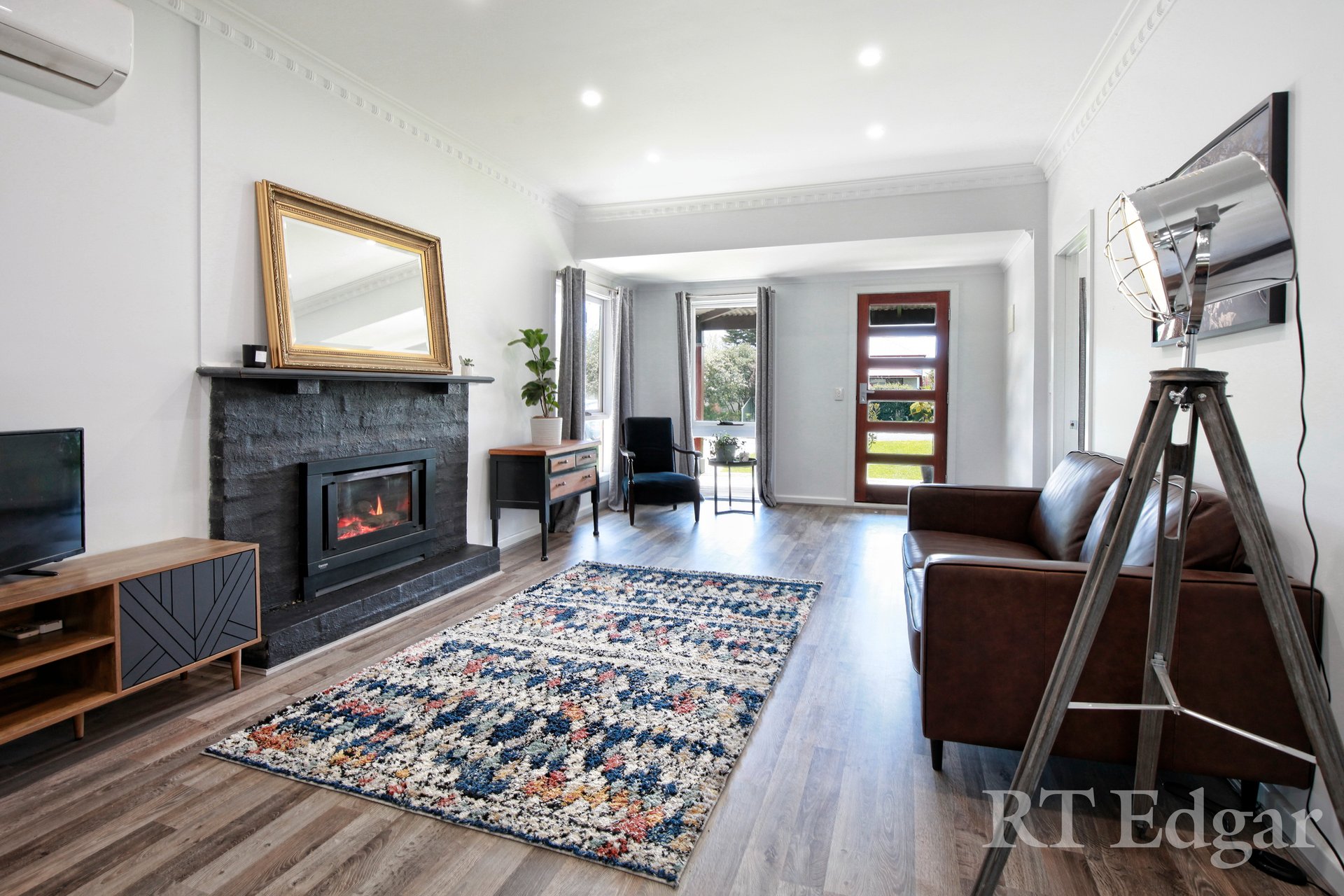 Property Gallery Thumbnail 12