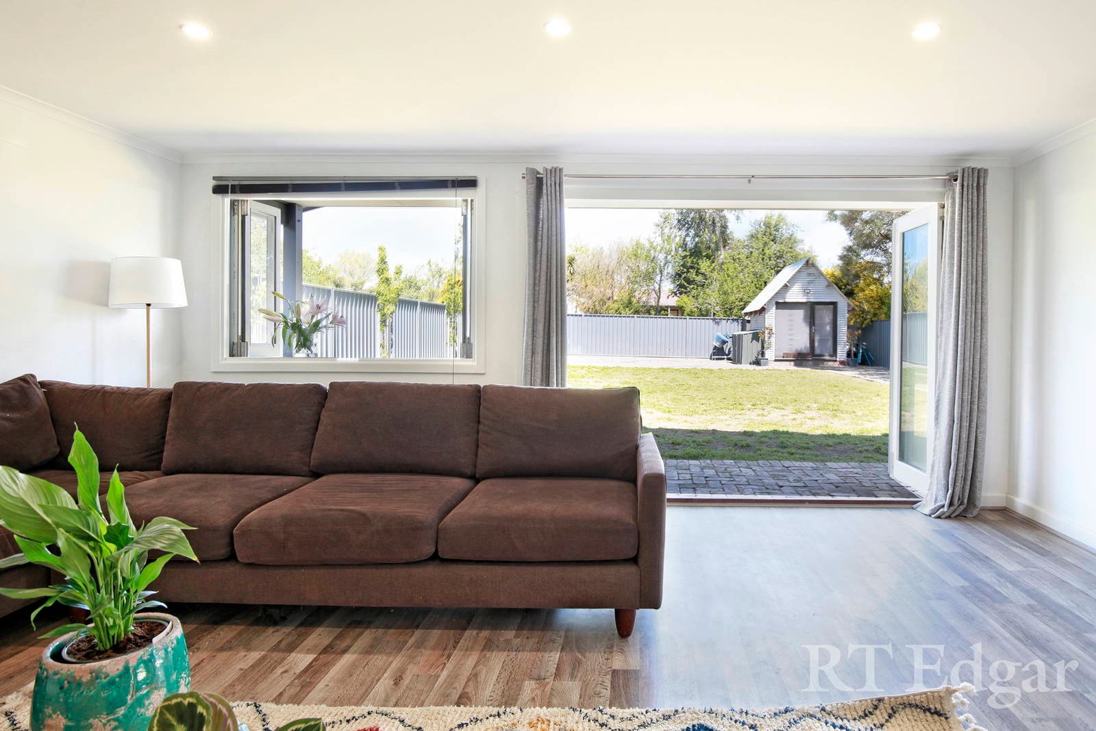 Property Gallery Thumbnail 4