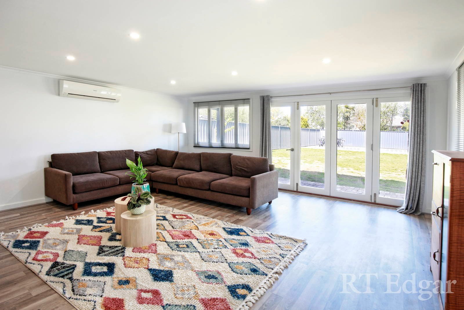 Property Gallery Thumbnail 13