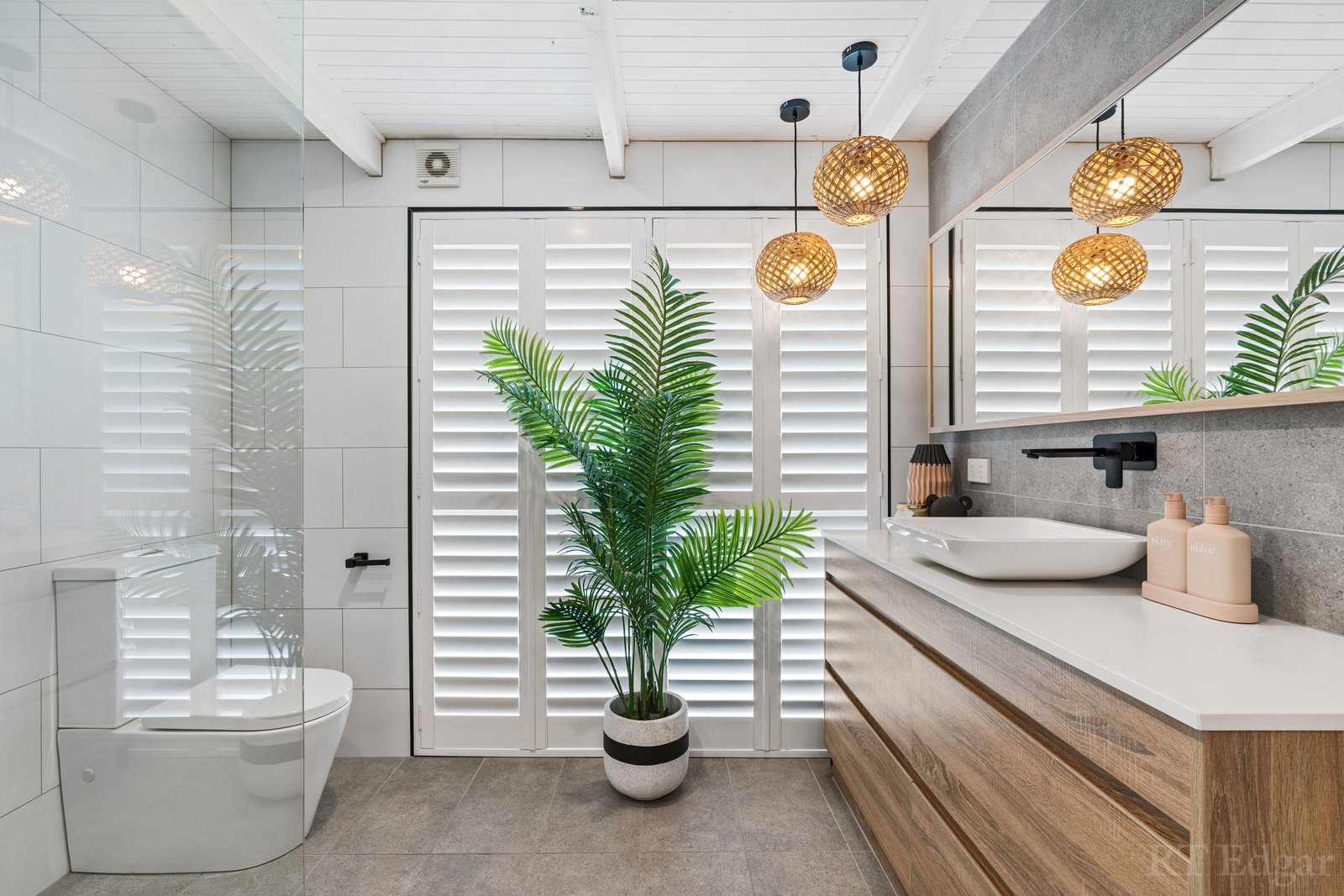 Property Gallery Thumbnail 8