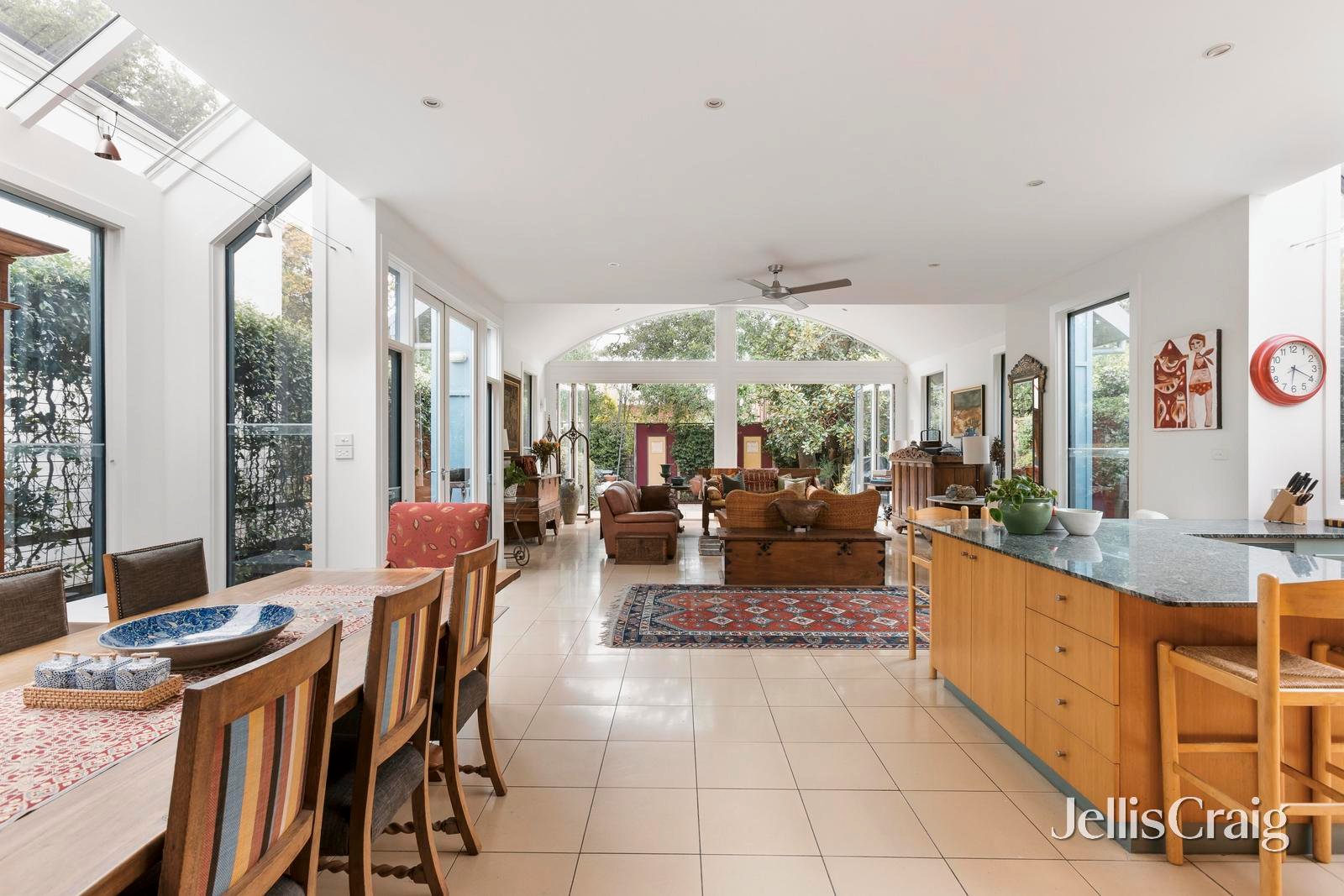 39 York Street, St Kilda West image 3