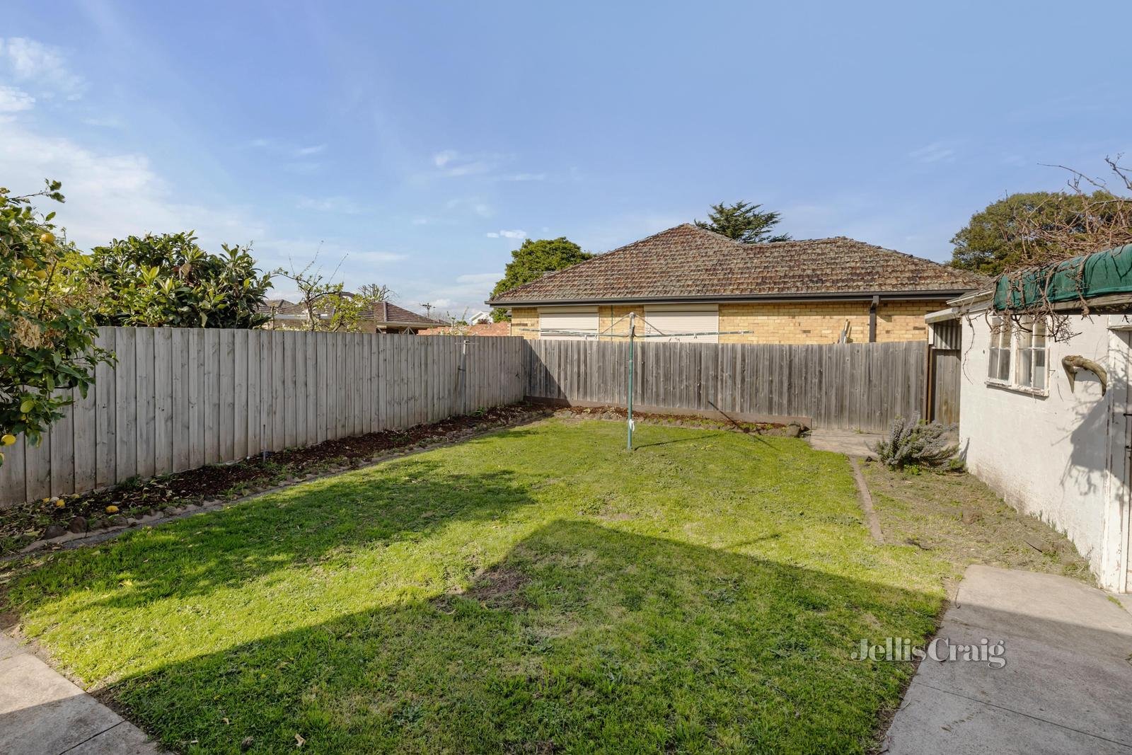 390 Chesterville Road, Bentleigh East image 11