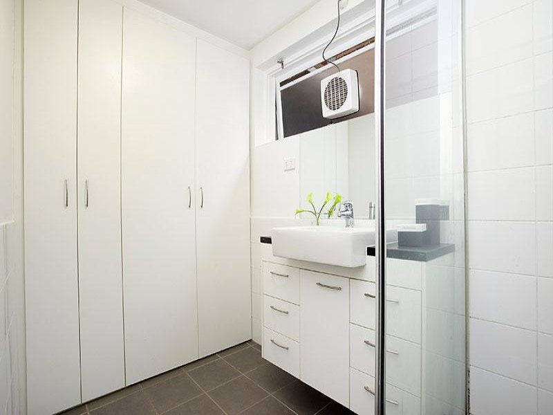 3/90 Liddiard Street, Hawthorn image 8