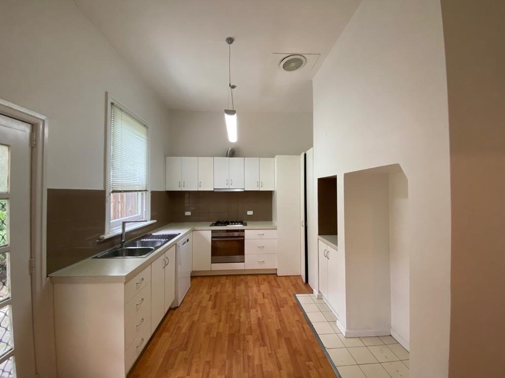 390 Riversdale Road, Hawthorn East image 2