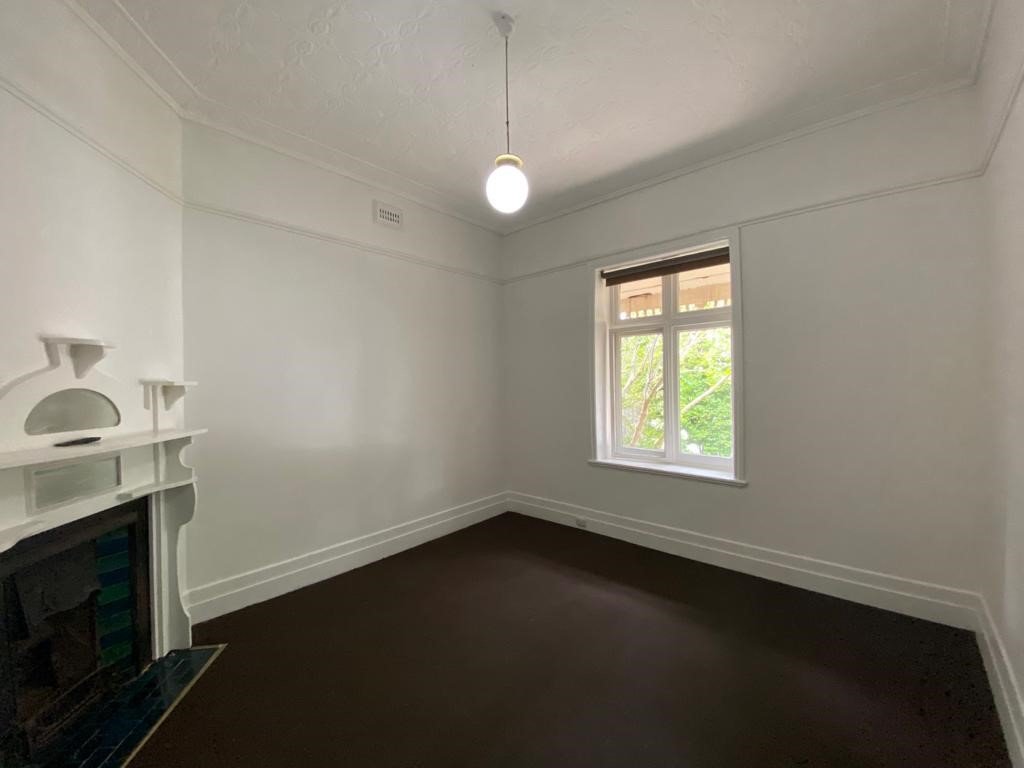 390 Riversdale Road, Hawthorn East image 6