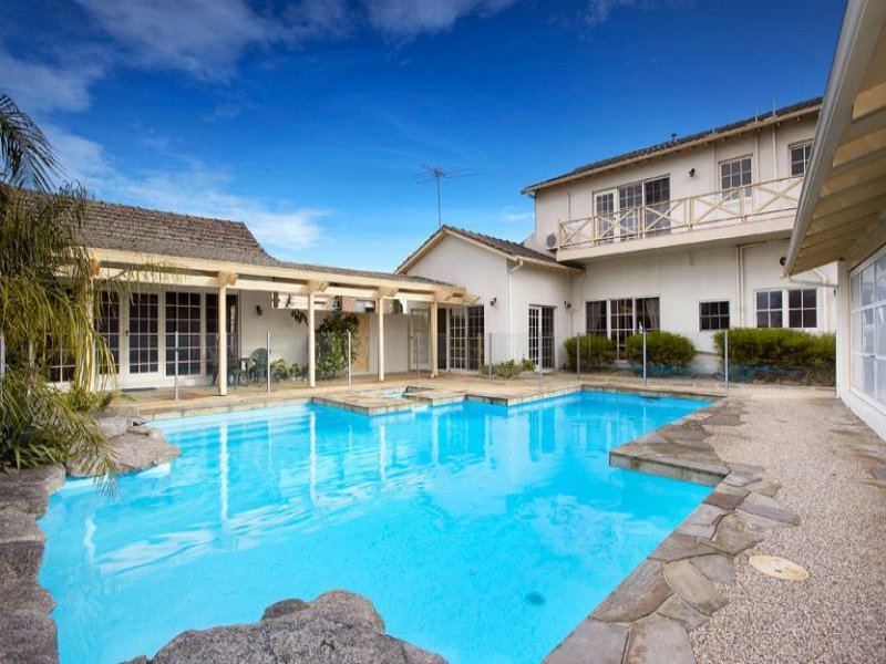 Property Gallery Thumbnail 4